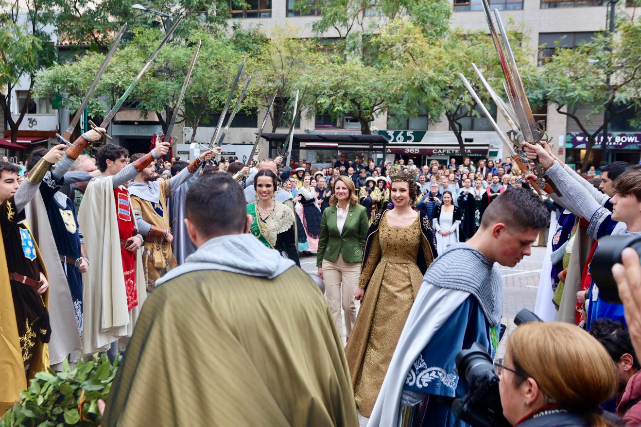 Carrasco rinde homenaje a Jaume I junto con la Germandat dels Cavallers de la Conquesta