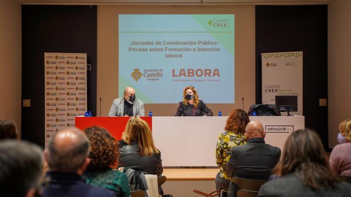 Marco en la jornada de coordinaciOn pUblico privda de formaciOn e insercion laboral.jpg