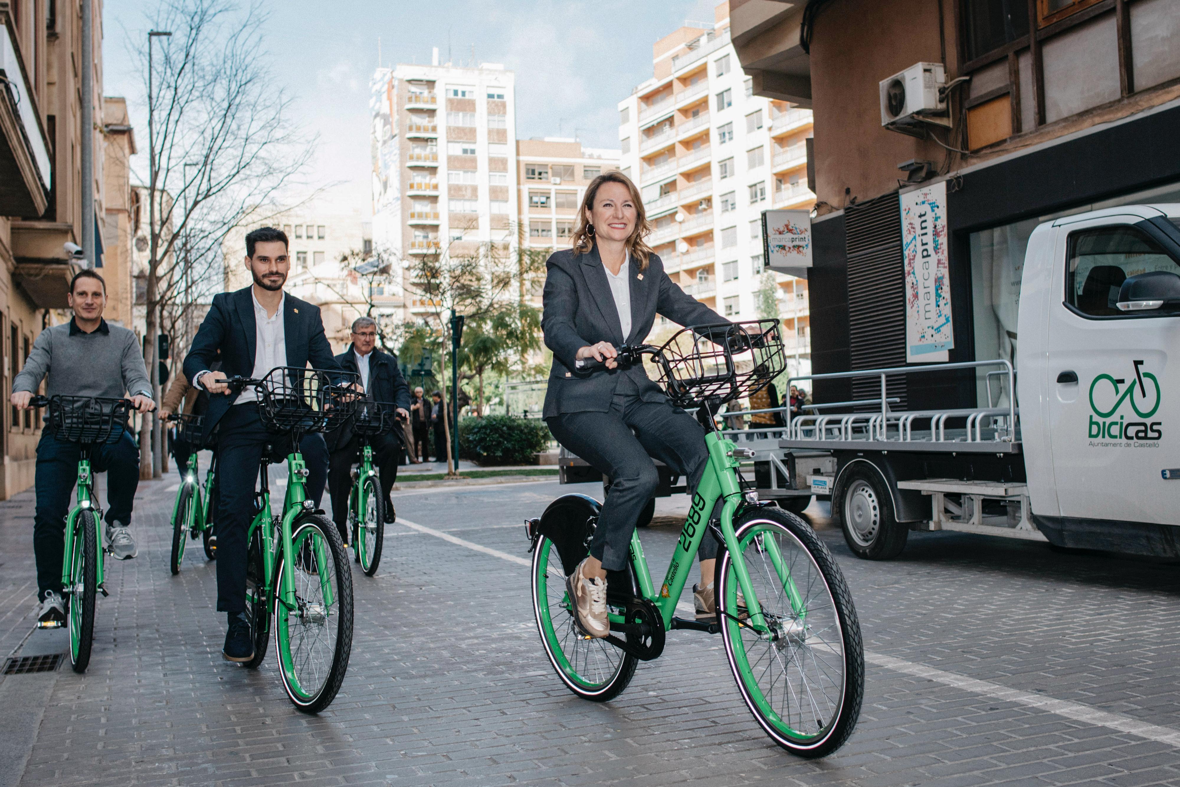 Castellón renueva el servicio Bicicas con una flota de 500 bicicletas más modernas, accesibles y ligeras