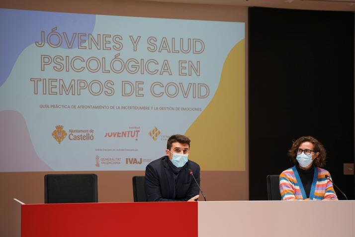 Ribes en la rueda de prensa sobre psicologia en tiempos de covid.jpg