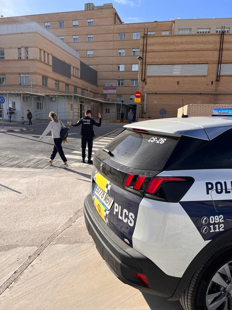 La Policía Local de Castellón destaca la buena coordinación en el primer día de accesos alternativos a las Urgencias del Hospital General con motivo de las obras