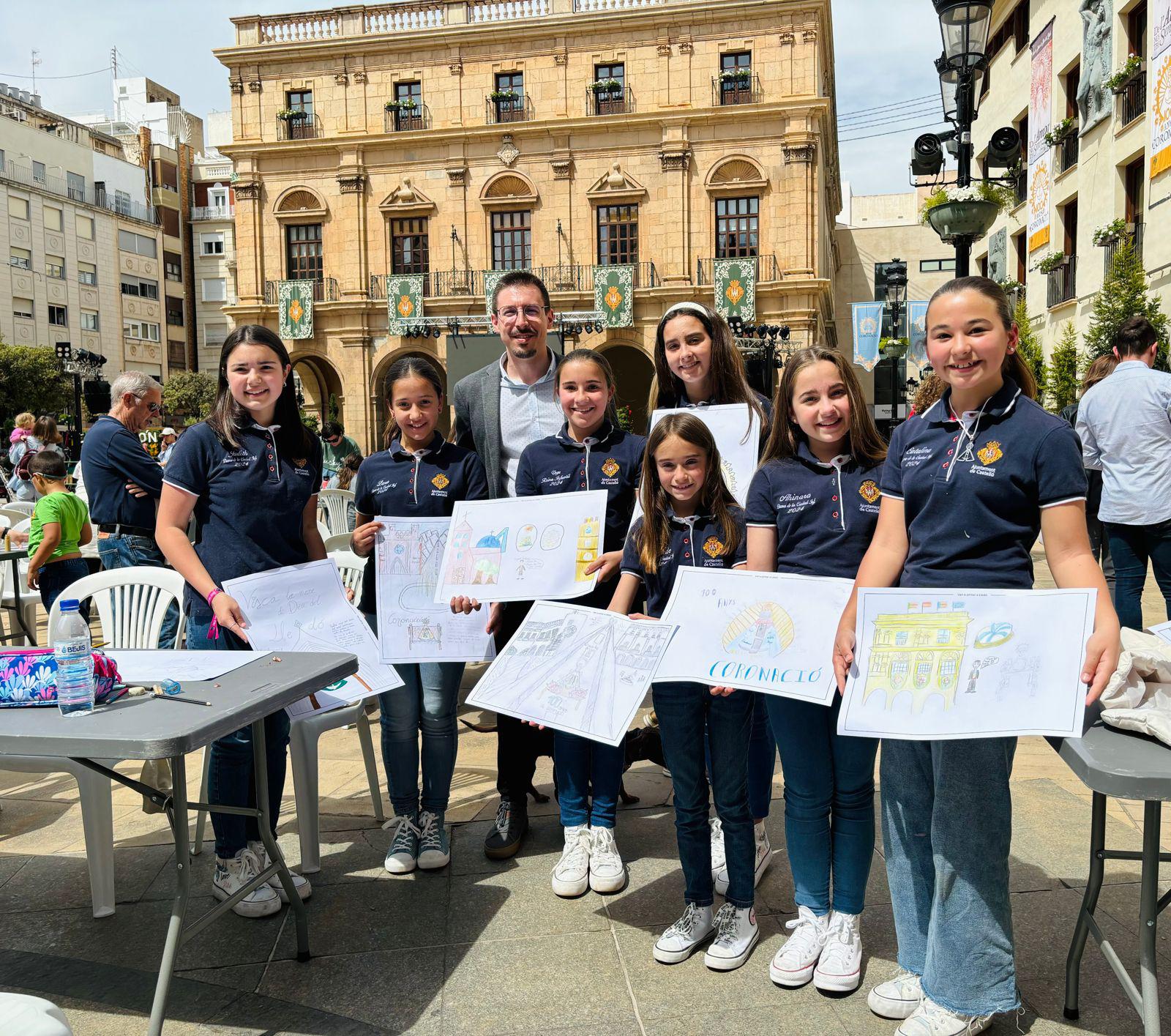 Vidal aplaude la creatividad de los niños de Castellón en el XVI concurso de dibujo organizado por la Real Cofradía de Lledó