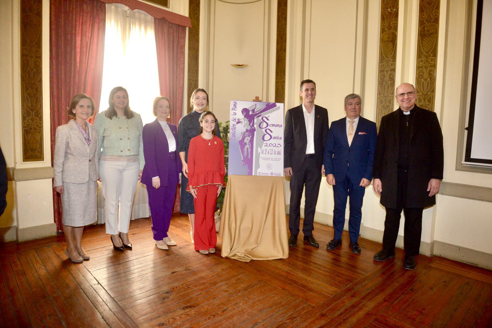 El gobierno municipal reafirma su apoyo a la Semana Santa como patrimonio cultural y atractivo turístico en la presentación del cartel de 2025