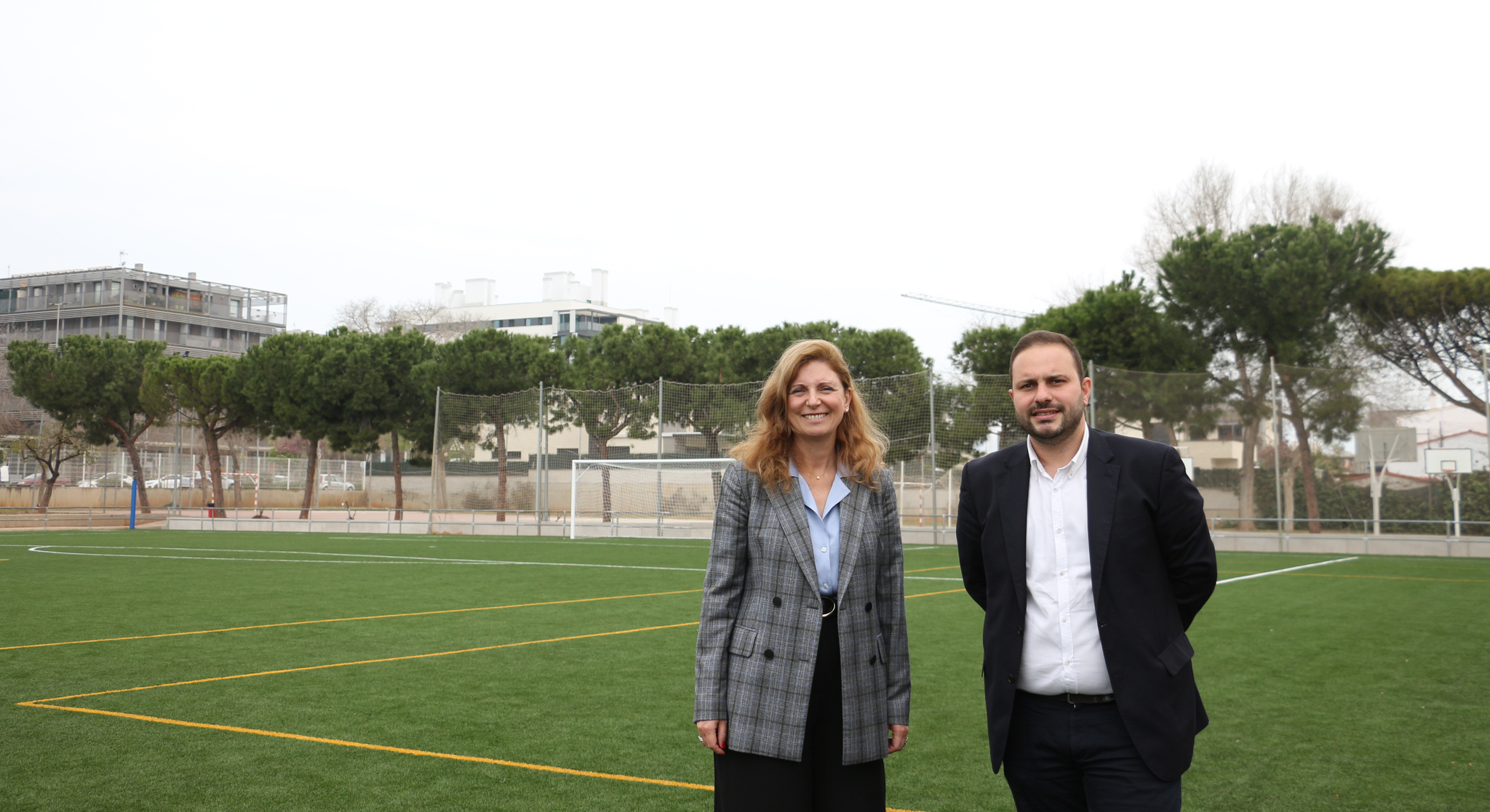 Gran Vía reabre su campo de fútbol tras concluir el cambio de césped con una inversión de 480.000 euros