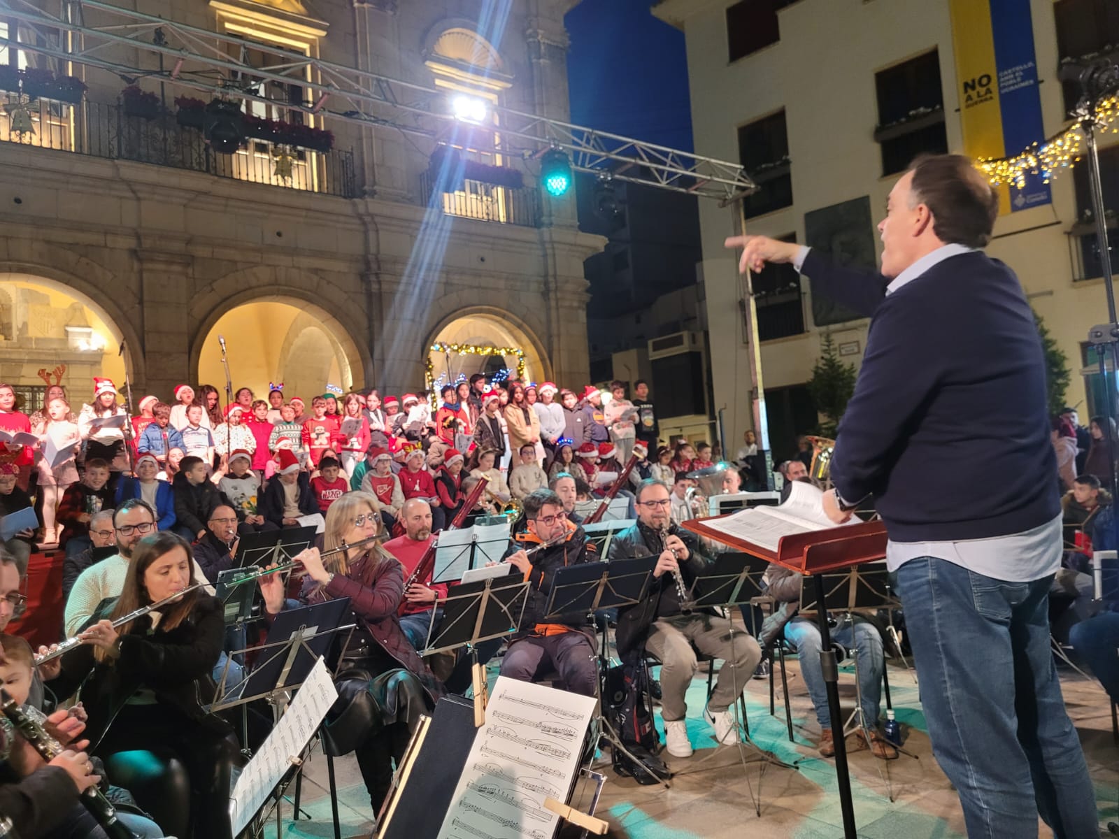 Los villancicos de los niños y la Banda Municipal regresan a la Plaza Mayor