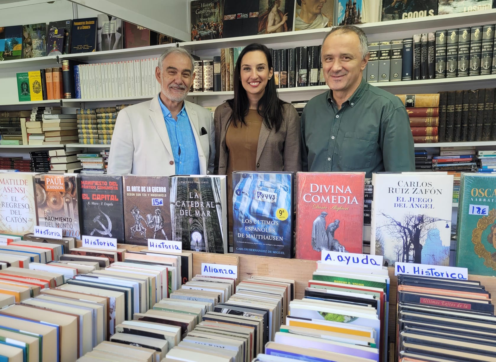 María España: “La Feria del Libro Antiguo es una cita obligada para los amantes de los libros, un verdadero paraíso terrenal de las letras”